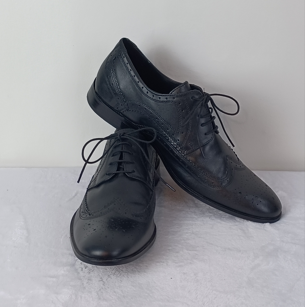 Men's Red Tape Leather RT Shane Wingtip Oxford